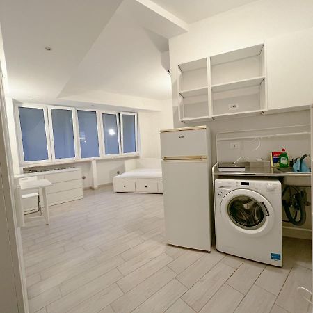 Confortable And Centrally Milan Flat Экстерьер фото
